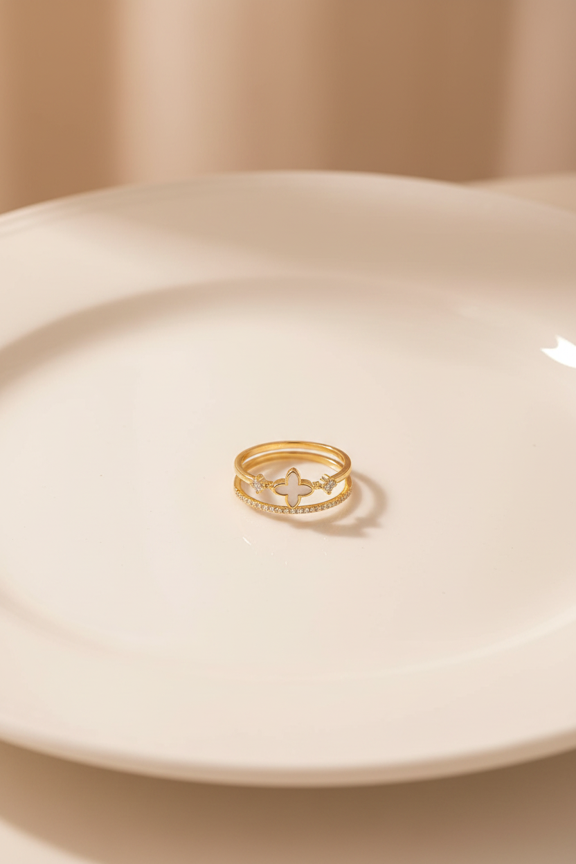 White Clover Gold Ring